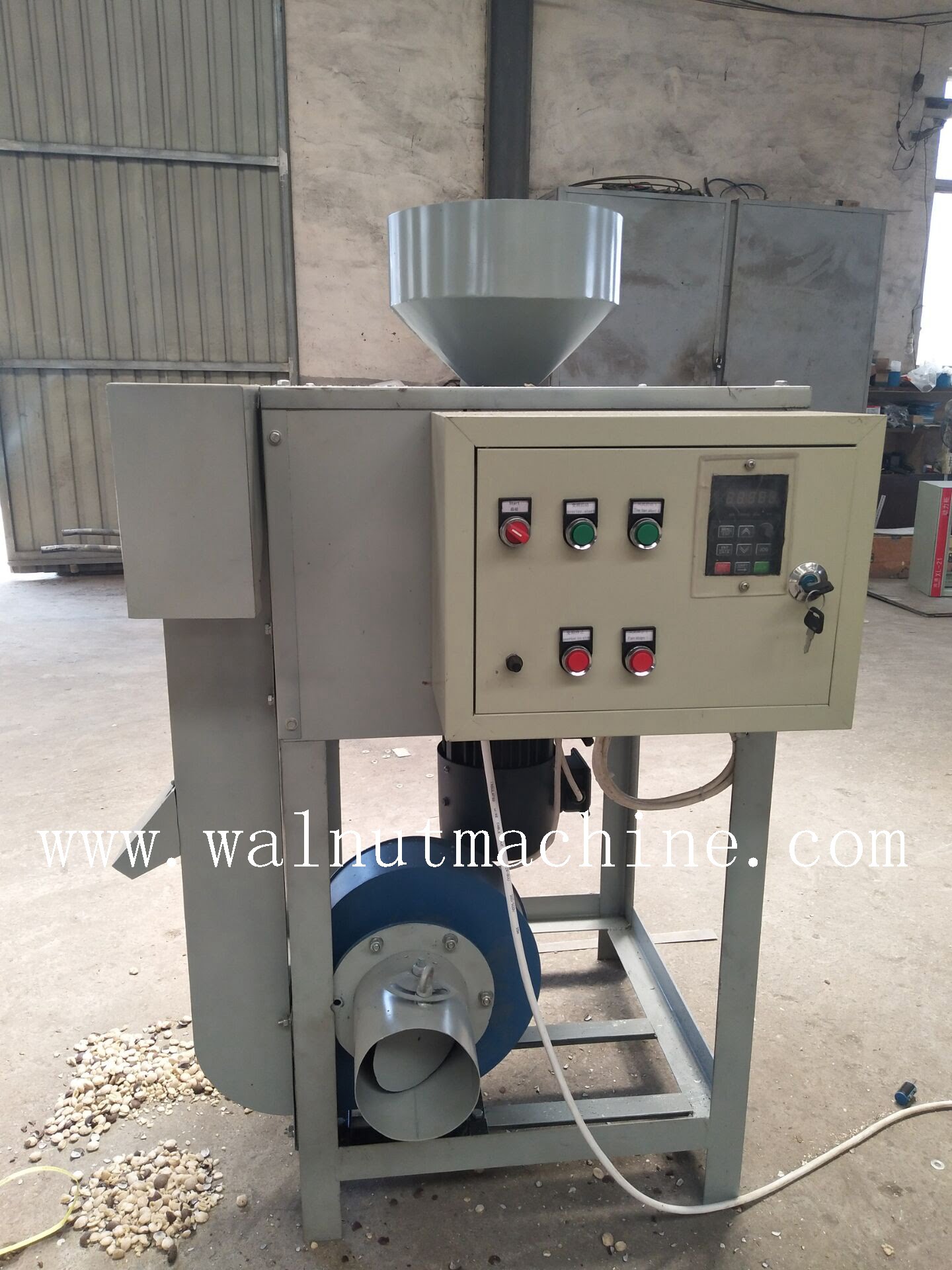 Hemp seed sheller