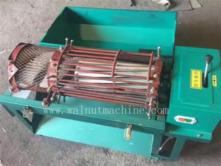 inner structure of peeling machine