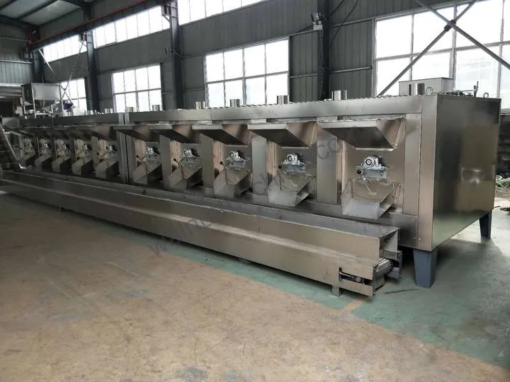 Machine de torréfaction de cacahuètes commerciale - Torréfacteur de noix à haute efficacité à vendre 10 Machine de torréfaction de noix à tambours multiples