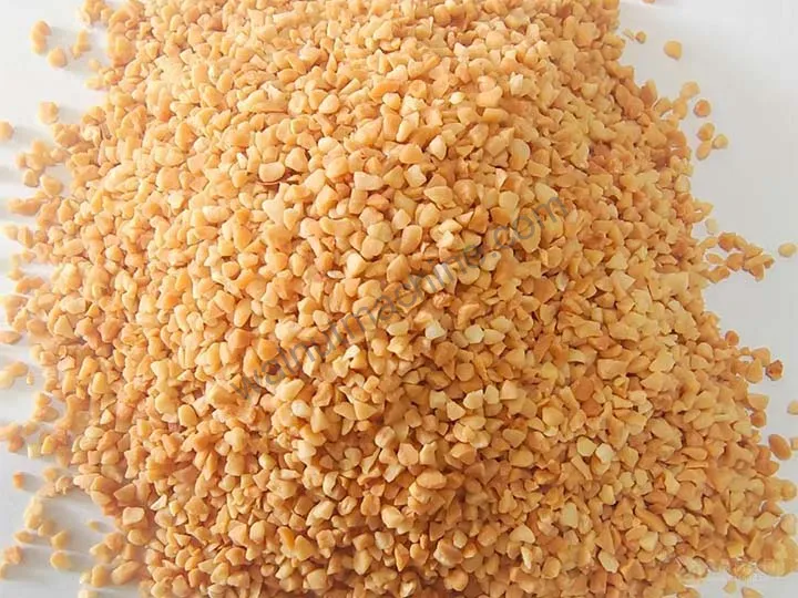 Crushed peanuts