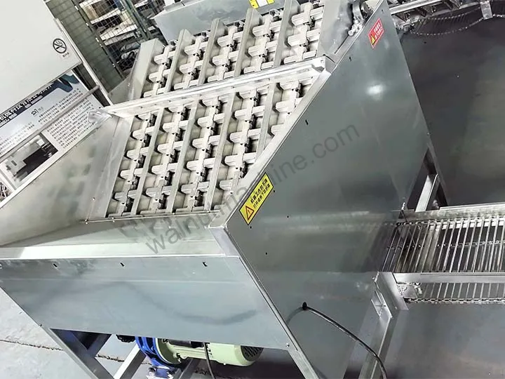 Commercial green walnut peeling machine