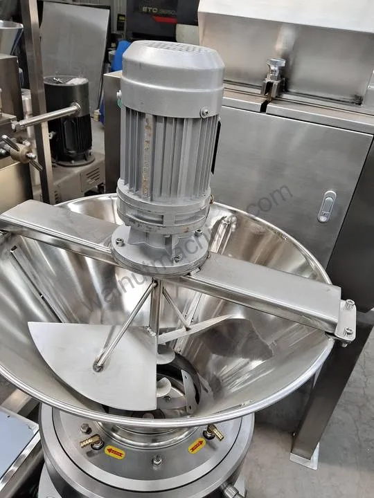 Feed inlet