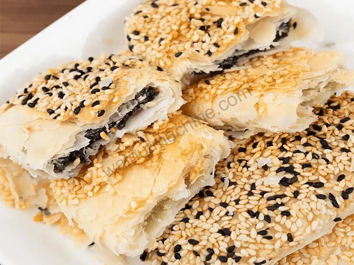Sesame Peeling Machine | Automatic Sesame Dehulling Machine 13 Sesame pastry with sesame seeds