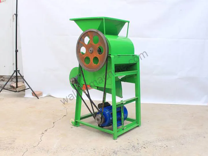 Peanut Shelling Machine For Efficient Peanut Shell Removal 14 Electric motor-driven automatic peanut sheller